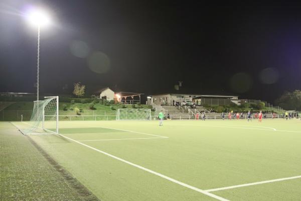 Rheingau-Stadion Nebenplatz - Geisenheim
