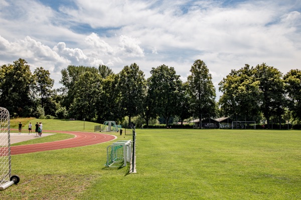Städtische Sportanlage Oberer Wöhrd Platz 2 - Regensburg-Stadtamhof