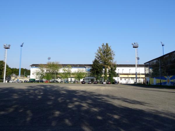Bruno-Plache-Stadion Nebenplatz 5 - Leipzig-Probstheida