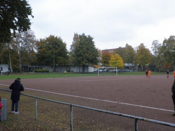 Sportplatz Lichtenauer Weg - Hamburg-Eißendorf