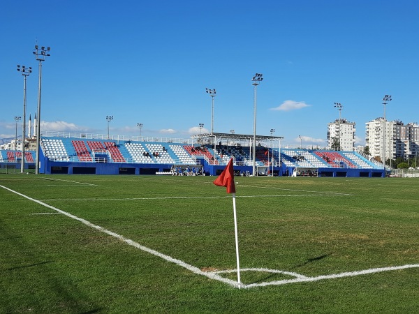 Zeytinköy 1 Nolu Futbol Sahasi - Antalya