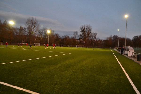 Sportanlage Hohe Linden B-Platz - Hameln-Klein Berkel