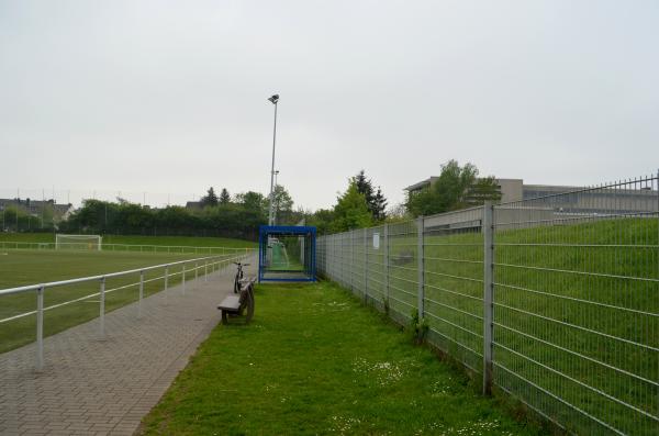Heinz-Flohe-Stadion Nebenplatz - Euskirchen