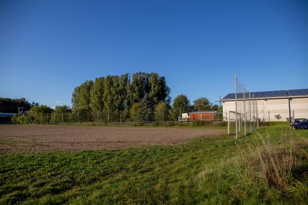 Karl-Reinlein-Stadion Nebenplatz 2 - Ebensfeld