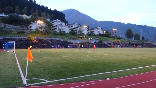 Kreklingen stadion - Balestrand