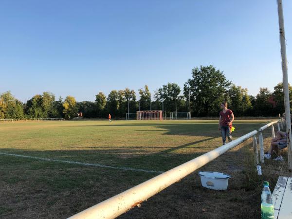 Sportplatz Rot-Weiß - Großräschen-Wormlage