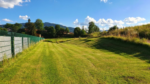 Sportplatz an der Volksschule - Reichersbeuern
