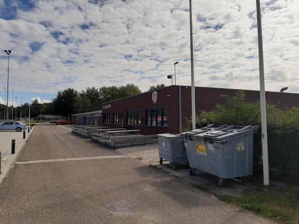 Sportpark Hoekelumse Eng veld 2-hoofdveld Ede/Vict+FC Jeugd - Ede GLD