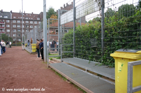 Jonny Rehbein Sportplatz - Hamburg-Barmbek