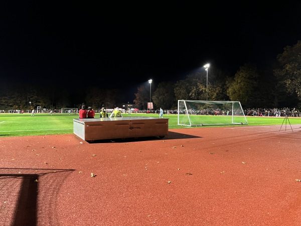 Sportanlage am Stadtgymnasium GSV-Platz - Köln-Porz