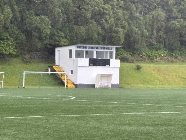 Campo de Futebol de Furnas - Furnas (Ilha de São Miguel, Açores)