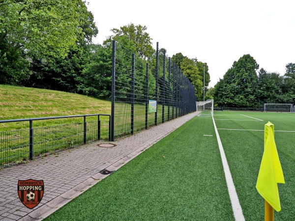 Bezirkssportanlage Hubertusburg Platz 2 - Essen/Ruhr-Huttrop