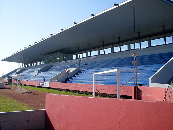 Estádio Municipal Dr. Costa Lima - Castêlo da Maia