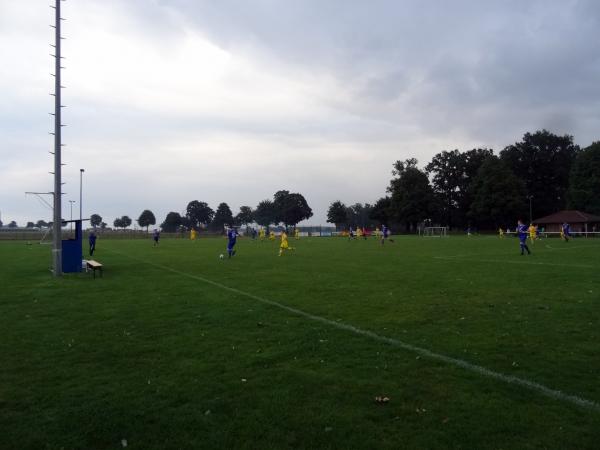 Sportplatz Wohlde - Bergen/Kreis Celle-Wohlde