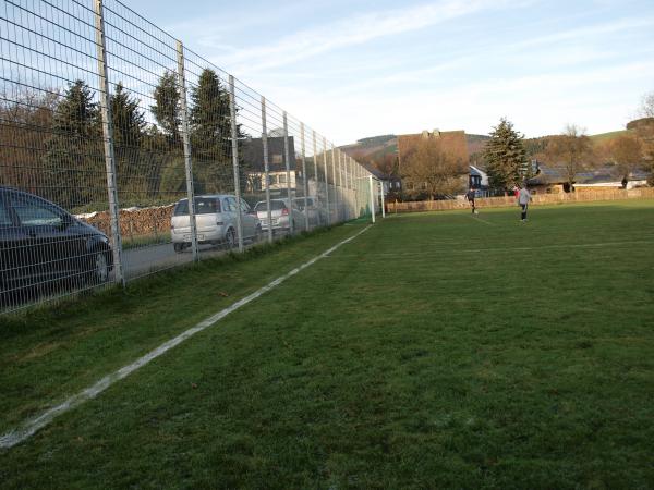 Sportplatz an der Ruhr - Olsberg-Assinghausen