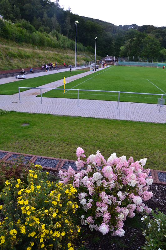 Sportplatz Nickenich - Nickenich