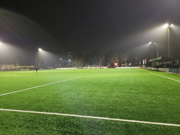 Sportpark Drie Burg veld 08-JOS Wgm veld 1 - Amsterdam