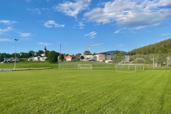 Stade du Champ du Pont - Remaufens