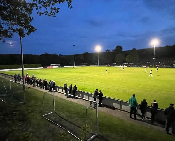 Sportplatz Hüffler - Hüffler