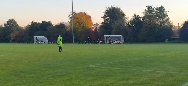 Sportanlage am Hirschdamm - Unterschleißheim-Riedmoos 