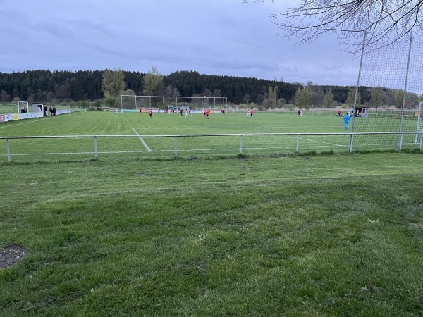 Sportplatz im Ried - Krauchenwies-Hausen