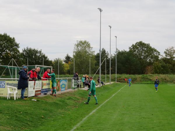 Sportanlage Veltener Straße - Oberkrämer-Bötzow