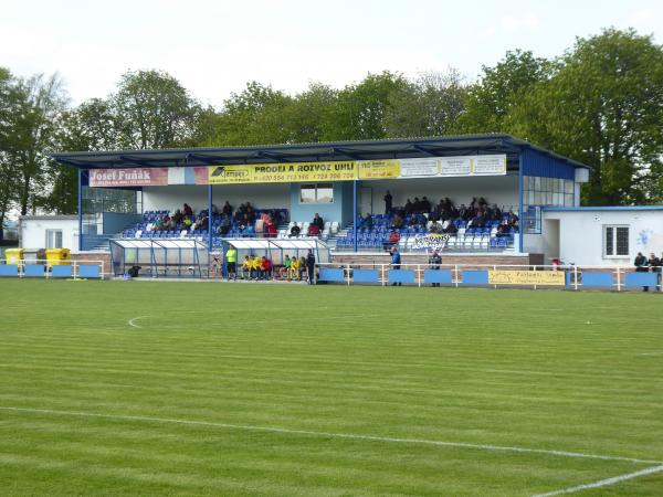 Městský fotbalový štadión FC Slavoj Olympia Bruntál - Bruntál