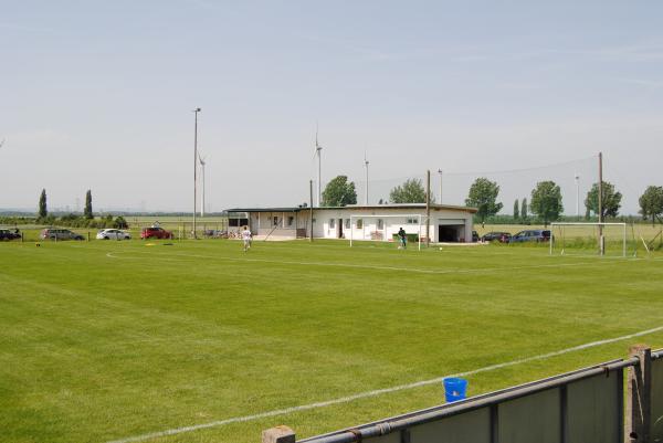 Sportplatz Stixneusiedl - Stixneusiedl