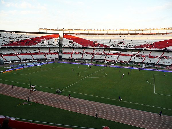 Estadio Mâs Monumental - Buenos Aires, BA