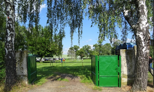 Futbalové ihrisko Hontianska Vrbica - Hontianska Vrbica