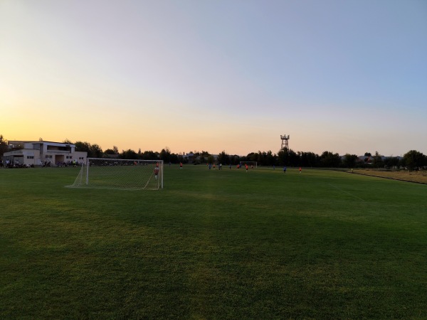 Stadion RMZ - Sayram