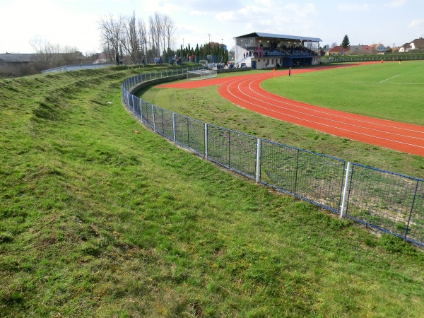 Futbalový štadión Holíč - Holíč