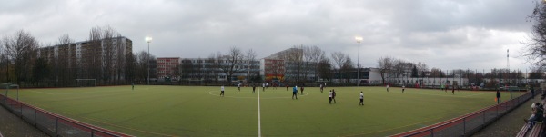 Sportplatz Storkower Straße - Berlin-Fennpfuhl