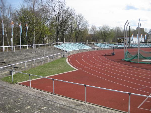 Friedrich-Ludwig-Jahn-Stadion im Jahn-Sportpark - Neubrandenburg