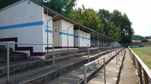 The Meadow - Chesham, Buckinghamshire