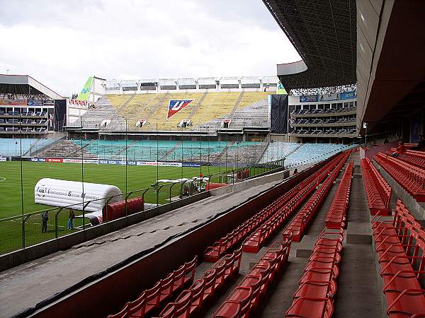 Estadio Rodrigo Paz Delgado - Quito