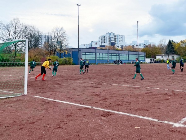 Sportplatz Lise-Meitner-Schule - Köln-Porz-Eil