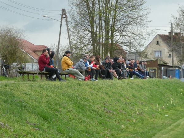 Boisko w Brójcach - Brójce