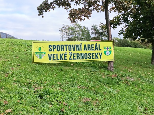 Sportovní areál Velké Žernoseky - Velké Žernoseky