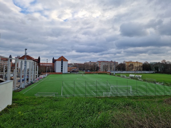 Pecsi Füves Edzöpalya - Pécs