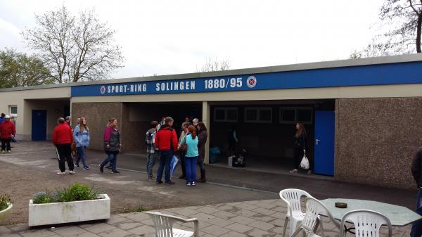 Sportplatz Höhscheid - Solingen-Höhscheid