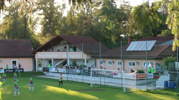 Waldstadion Doppl-Hart - Leonding