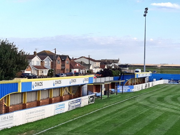 Park Lane - Canvey Island, Essex Park Lane - Canvey Island, Essex