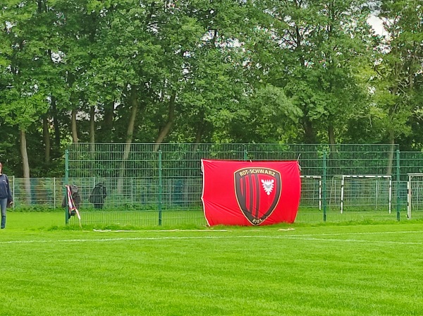 Sportanlage Kieler Weg B-Platz - Kiel-Neumeimersdorf
