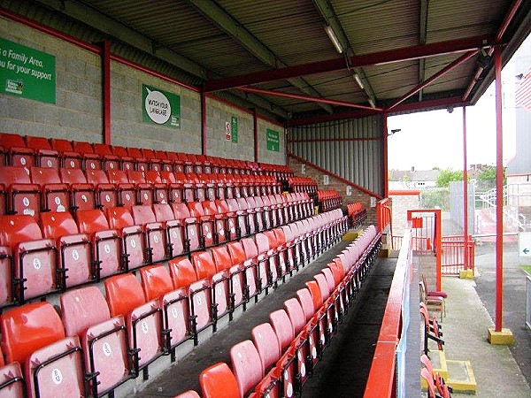 The Chigwell Construction Stadium - London-Dagenham, Greater London