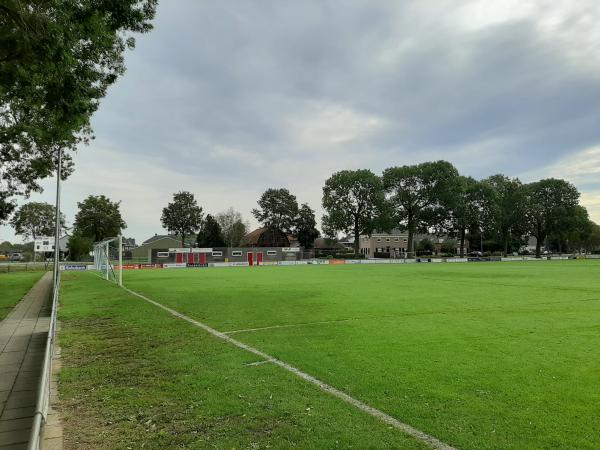 Sportpark De Hoef - Bergen-Well