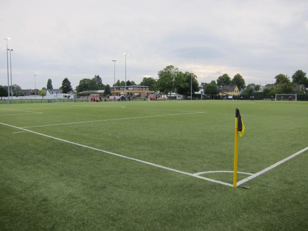 Postsportanlage Platz 2 - Düsseldorf-Flingern