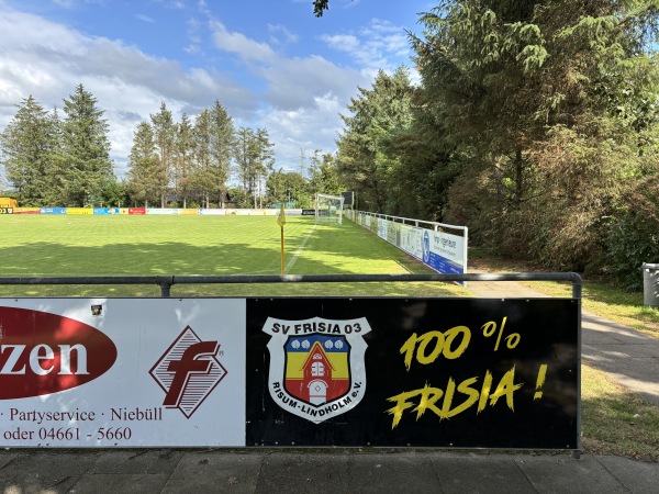 Niko-Nissen Stadion - Risum-Lindholm