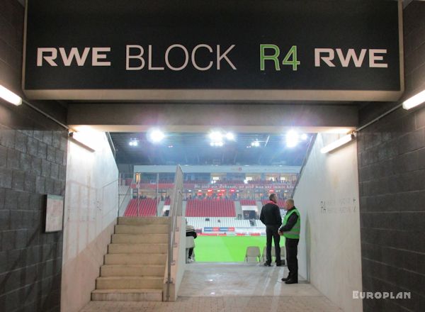 Stadion an der Hafenstraße - Essen/Ruhr-Bergeborbeck