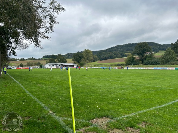Leßbachtal-Stadion - Weißenbrunn-Thonberg